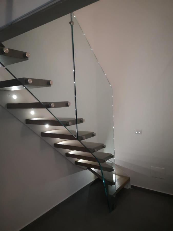 Suite19Bari Luaran gambar