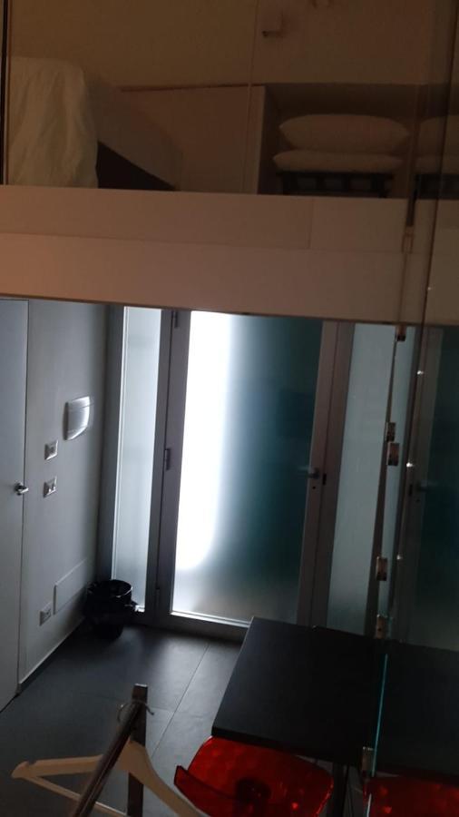 Suite19Bari Luaran gambar