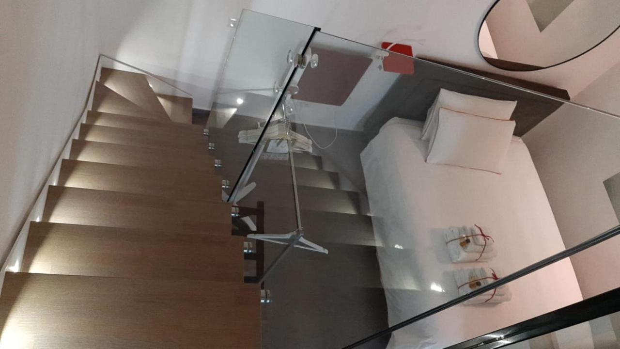 Suite19Bari Luaran gambar